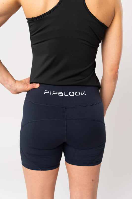 urheilu shortsit naiset